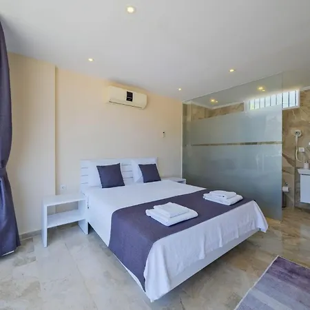 Lumiere 2 Luxurious 4 Bed In Kiziltas With Sea Views 别墅 卡尔坎