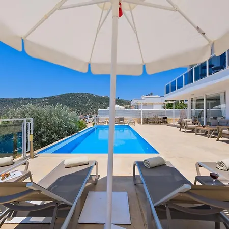 Lumiere 2 Luxurious 4 Bed In Kiziltas With Sea Views 别墅 卡尔坎