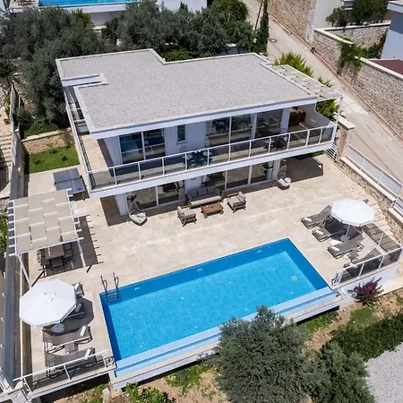 Lumiere 2 Luxurious 4 Bed In Kiziltas With Sea Views 别墅 卡尔坎